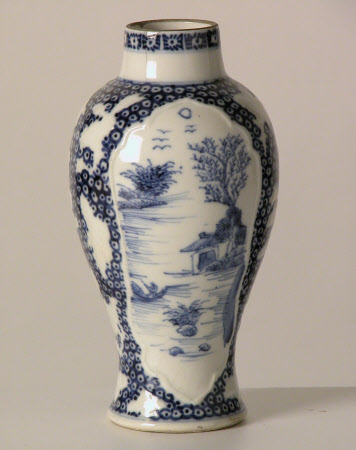 Baluster vase