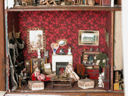 Doll's house furniture