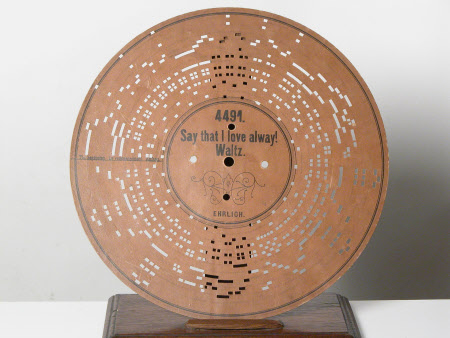 Musical card disc