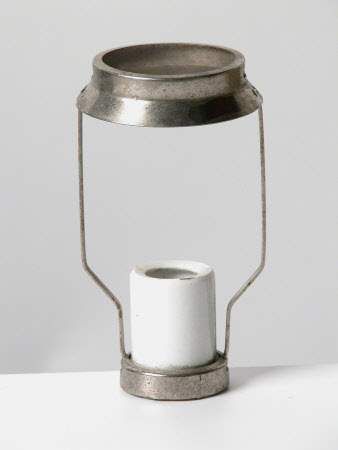 Light shade support