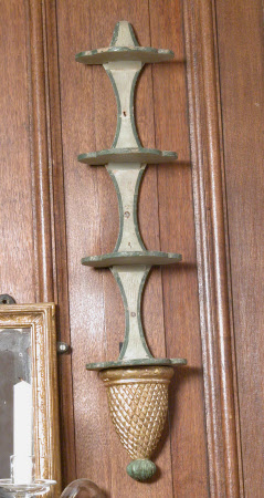 Vase stand