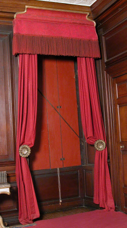 Curtain