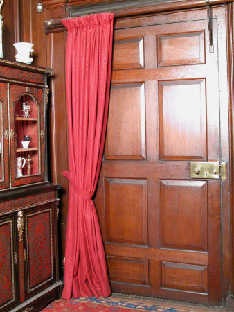 Curtain