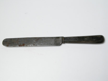 Knife