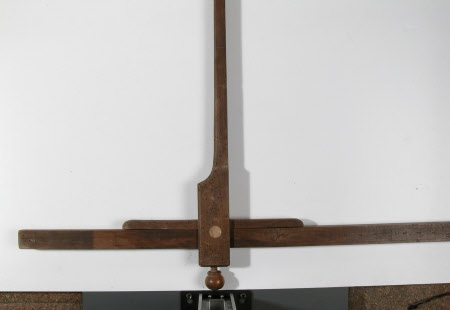 Horse measuring stand