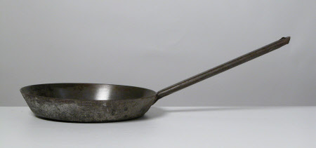 Frying pan