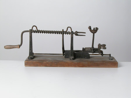Apple peeler