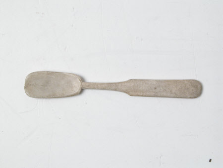 Mustard spoon
