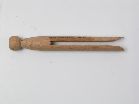Clothes peg