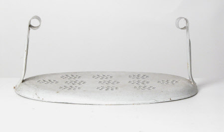 Fish kettle drainer