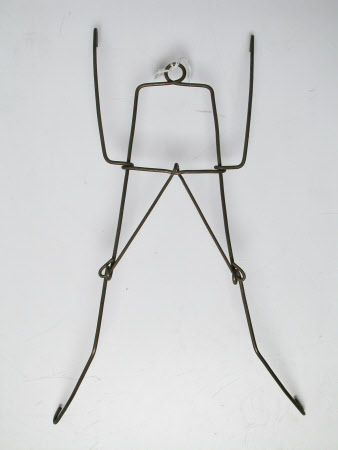 Plate hanger