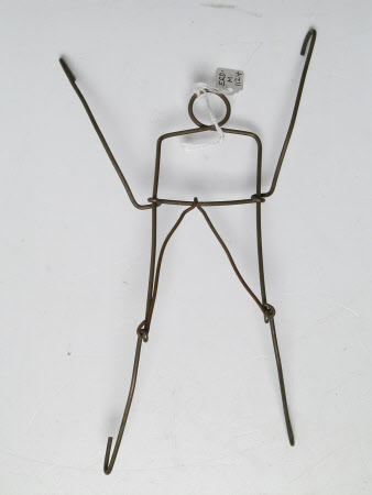 Plate hanger