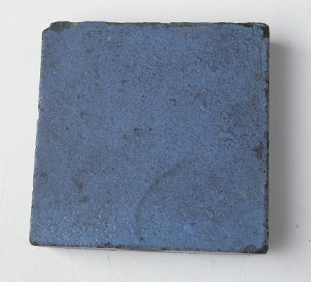 Floor tile