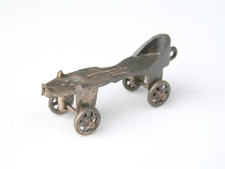 Miniature roller skate