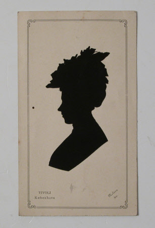 Possibly Louisa Matilda Scott, Mrs Yorke (1863-1951)