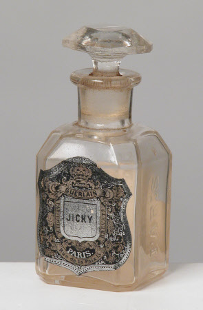 Perfume bottle