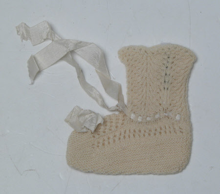 Baby's bootee