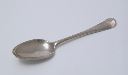 Dessert spoon