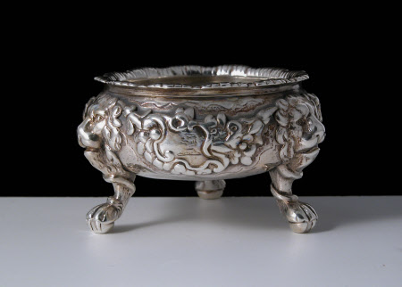 Salt cellar