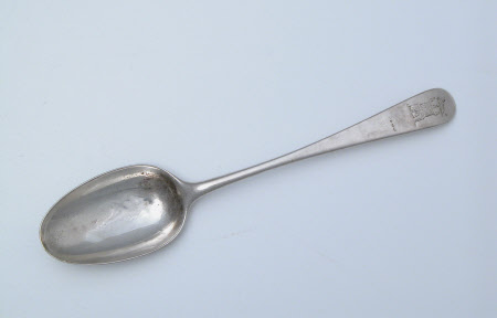 Dessert spoon