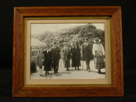 Rosalie Chichester (1865 – 1949), Chrissie Peters (d.1939) and party in New Zealand, in Rotorua ...