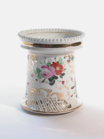 Teapot stand