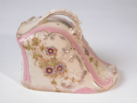 Cheese dish cover