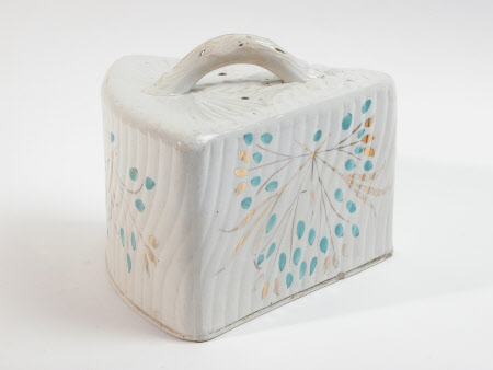 Cheese dish cover