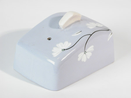 Cheese dish cover
