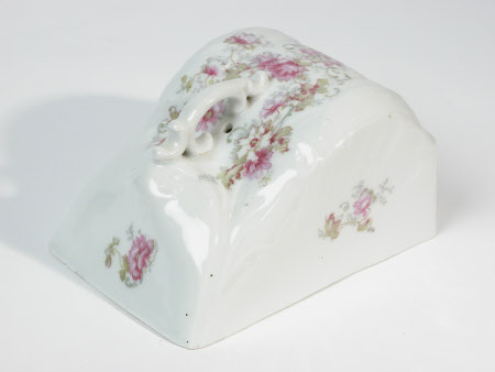 Cheese dish cover