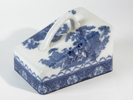 Cheese dish cover
