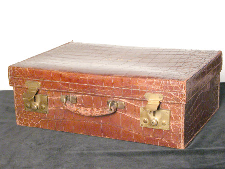 Dressing case