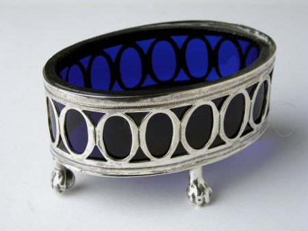 Salt cellar