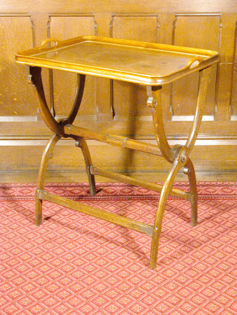 Butler's tray stand