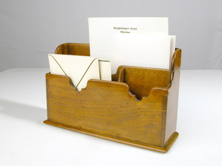Stationery rack