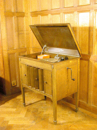 Gramaphone