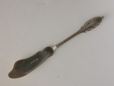 Butter knife