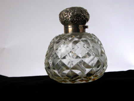 Purfume bottle