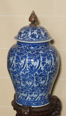 Covered vase