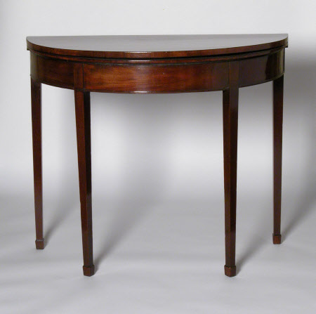 Card table