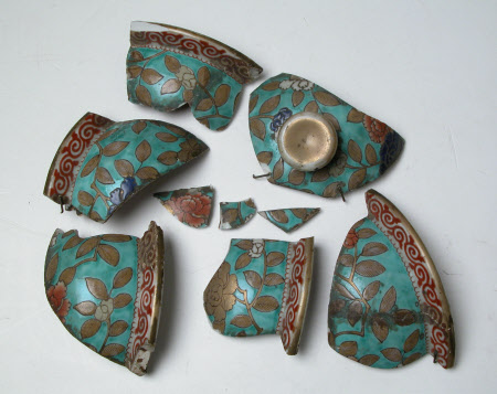 Baluster vase cover