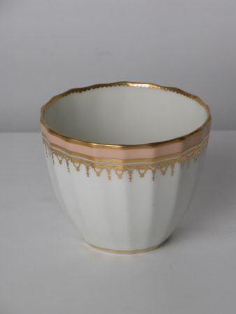 Tea bowl