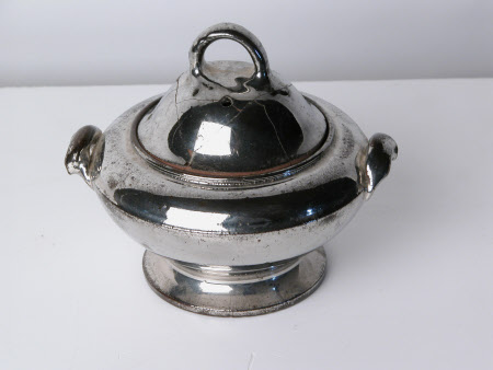 Sugar bowl and cover