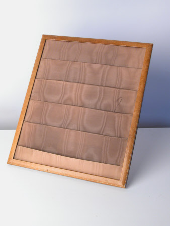 Stationery holder