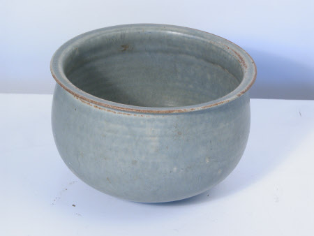Flower pot