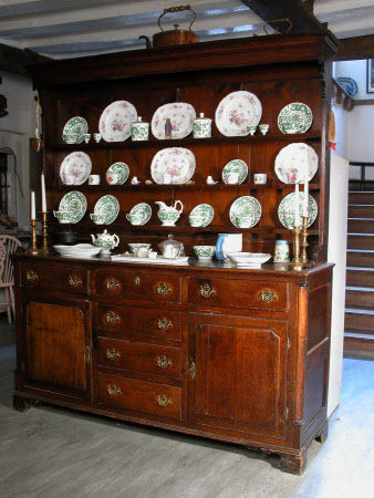 High dresser