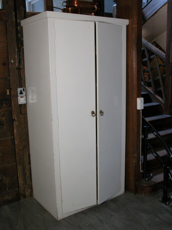 Kitchen cupboard