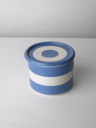 Storage pot