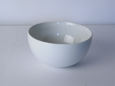 Serving bowl