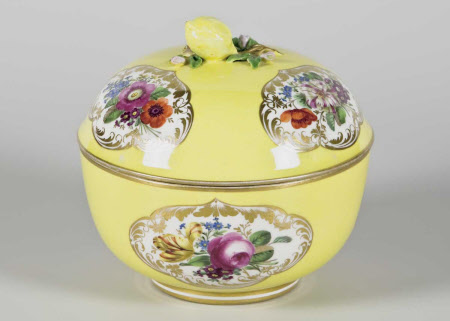 Sugar bowl